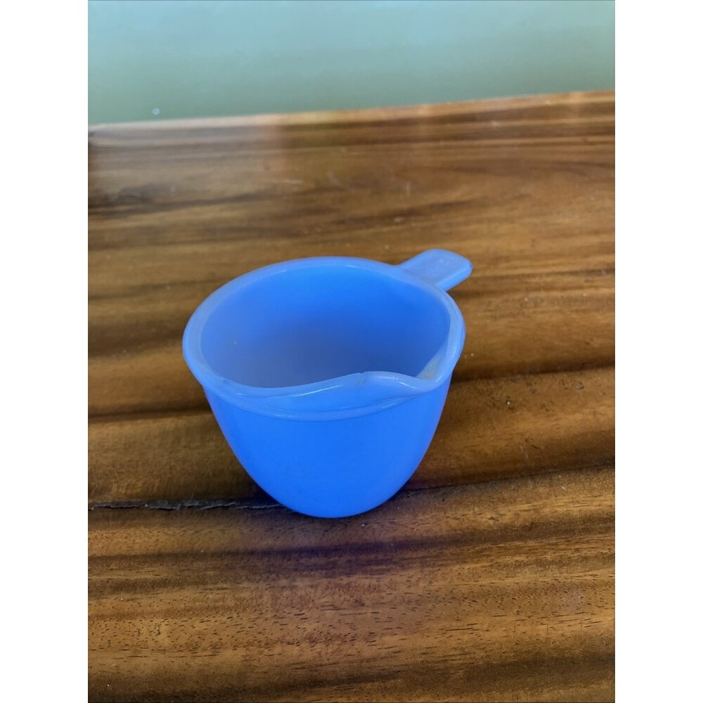 Vintage Delphite Blue Milk Glass 1 Cup Measuring Tab Handle